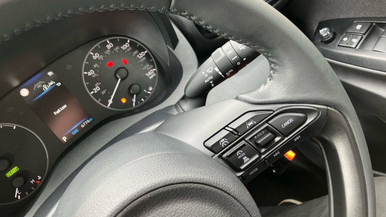 Toyota Yaris 1.5 Hybrid Icon 5dr CVT Hybrid Hatchback